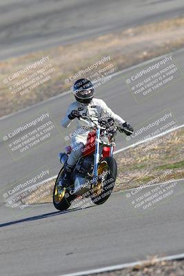 media/Feb-05-2023-Classic Track Day (Sun) [[c35aca4a42]]/Group 3/session 4 turn 4/